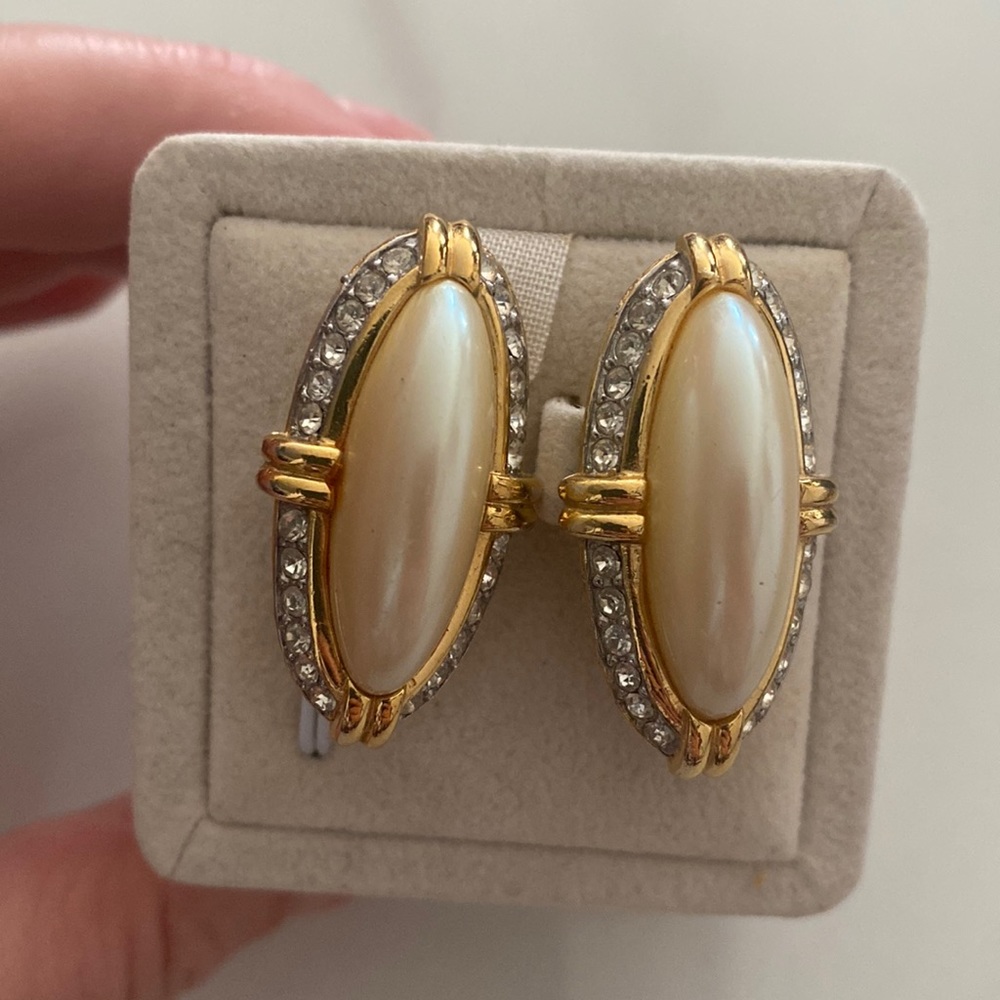 Faux pearl and rhinestones clip on costume earrings